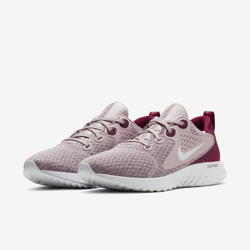 Women Nike legend react